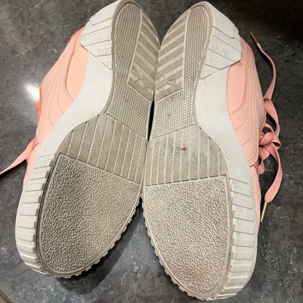 Puma Pink Platform Sneakers, women’s size 8 - Picture 6 of 7